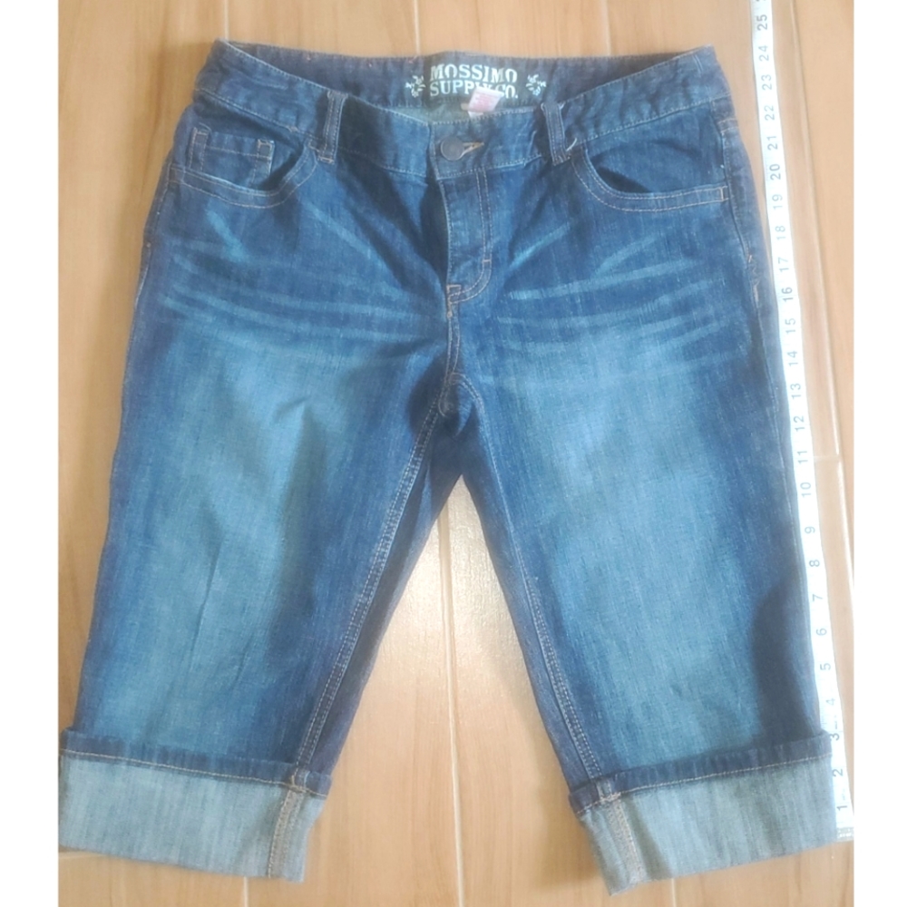 Massimo Boyfriend Capri-Cut Jeans